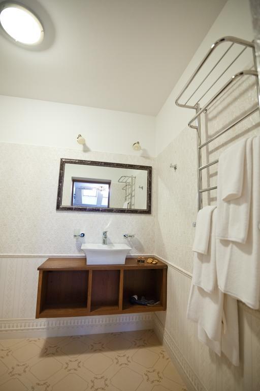 Mini-Hotel Guest House Inn Lviv Exteriör bild